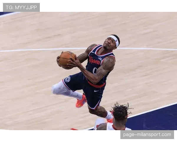 比尔伤病恢复情况良好 得分爆发力依然保持顶级 比尔伤病恢复情况良好 得分爆发力依然保持顶级