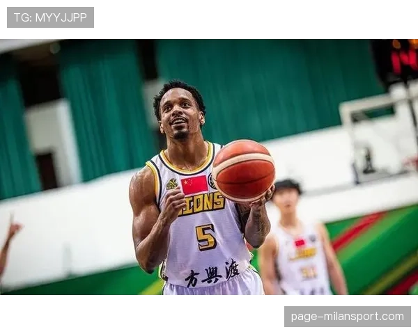 广厦卫冕征程首看外援健康 内线防守强度决定上限